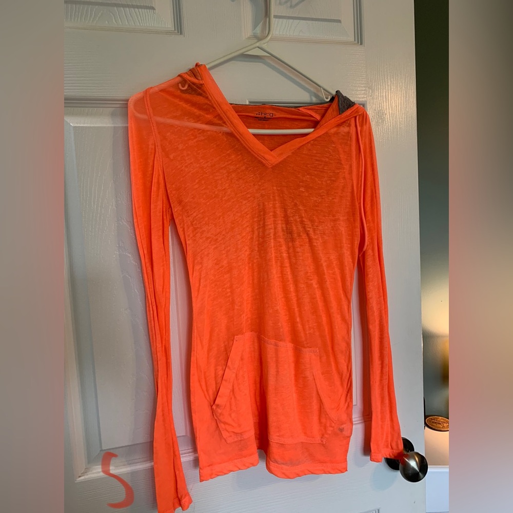 Light long sleeve